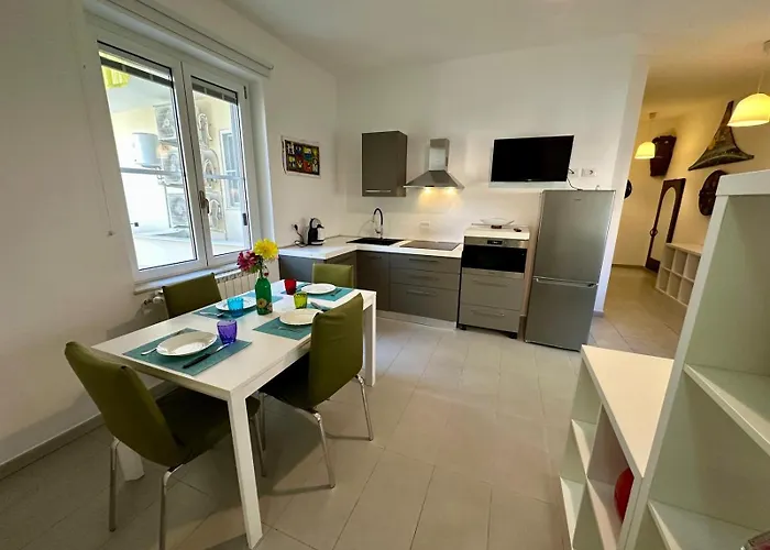 7th Floor - Cimarosa Lägenhet